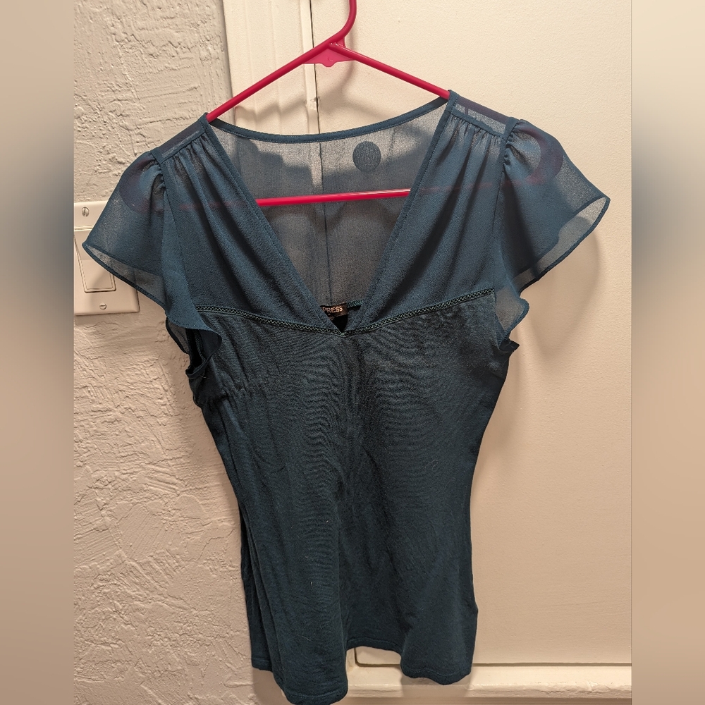 2 Express Fitted Blouses In Green And Burgundy- S